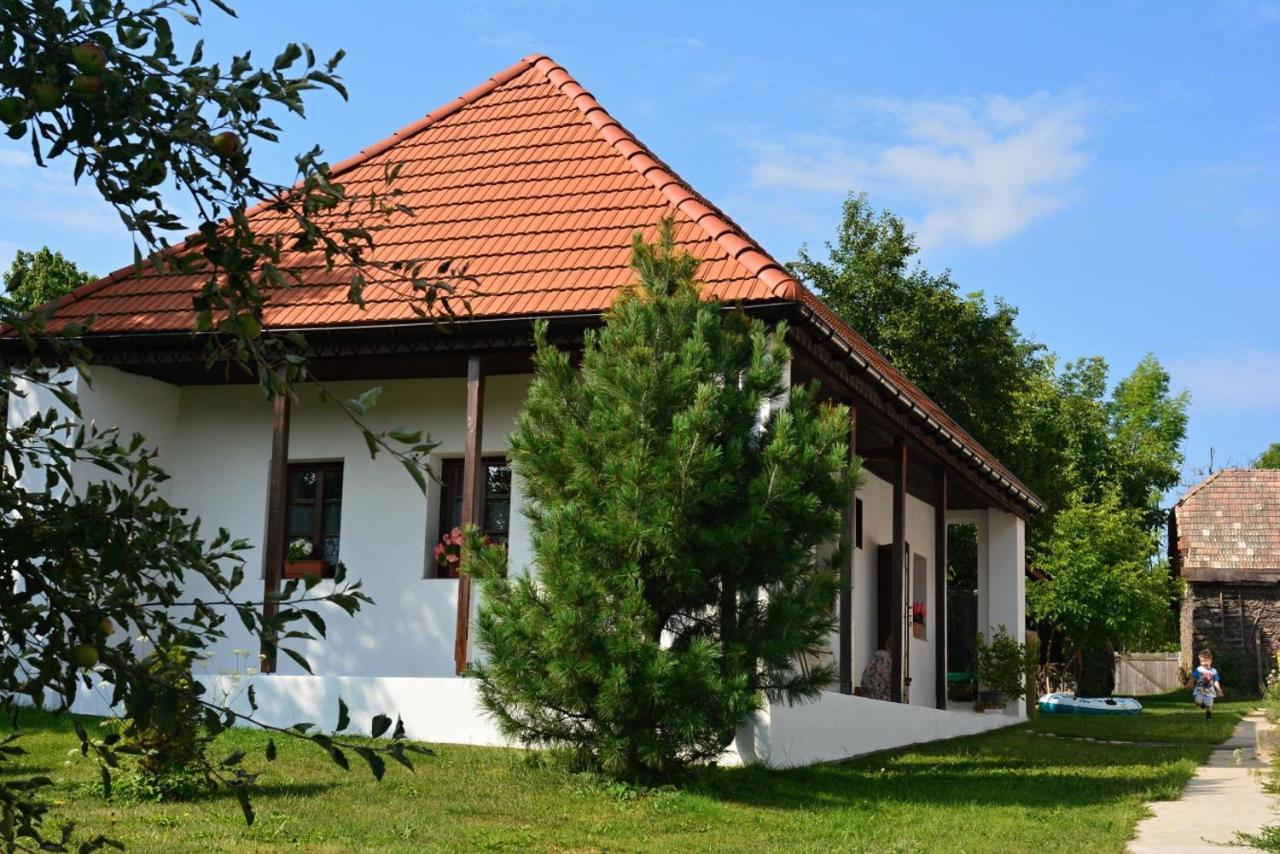 Ubytovanie Na Vcelej Farme Polichno المظهر الخارجي الصورة